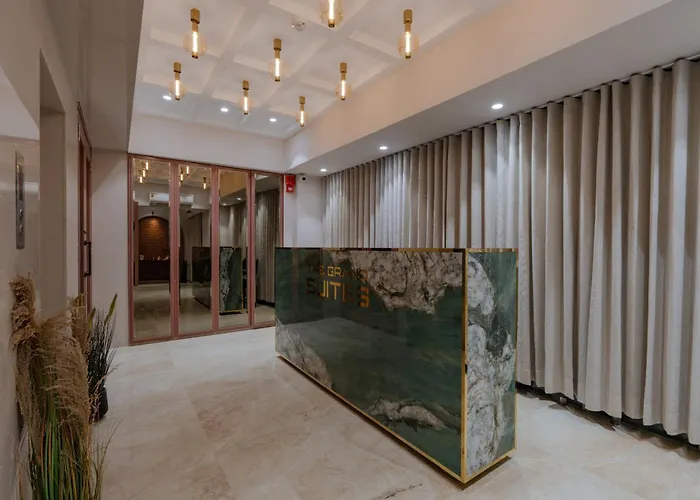 Hotel The Grand Suites Ahmedabad